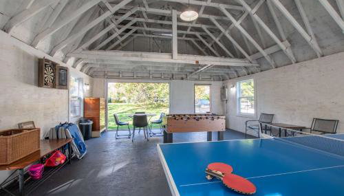 Pristine Multi-Family Home w Barn Game Room - Foto 5