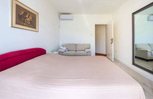 Villa Lara - Photo 11