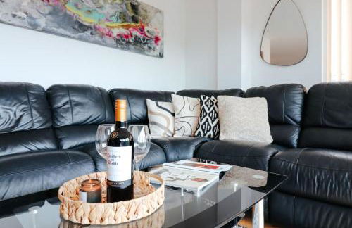 Bay View Apartment, by Solace Stays - Photo 34