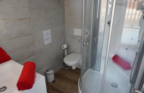 Hafen Oase - 2 Hausboote, 2 Whirlpool, 1 Sauna, Wellness - Foto 24