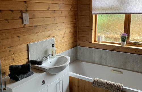 Teviot Lodge - Sleeps 6 - Pets - River Views - Foto 4