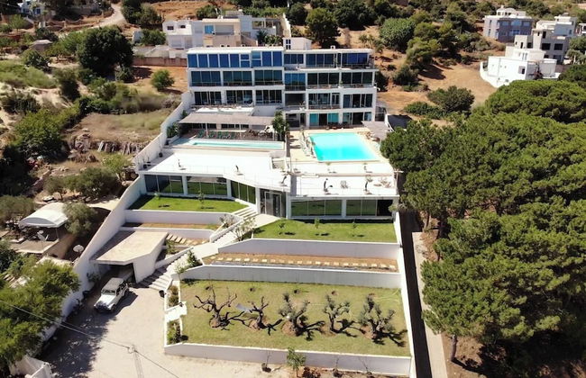 Exceptional Luxury Villa A Masterpiece of Elegance and Comfort - Foto 28