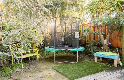 Aptos Beach Retreat Hot Tub & 5 Min Walk to Sand - Photo 3