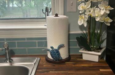 Playing Hookie LLC - Foto 12