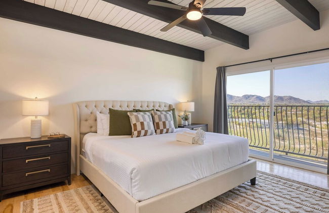 Panoramic Views, Private Pool, Patio Lounge w/ Firepit Royal Palm by Avantstay - Foto 11