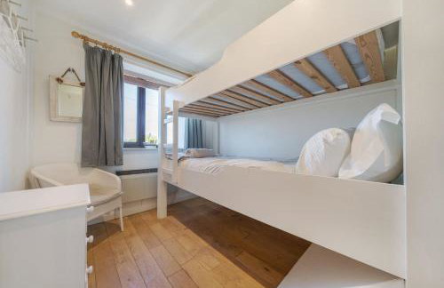 Pickles Cottage - Photo 25