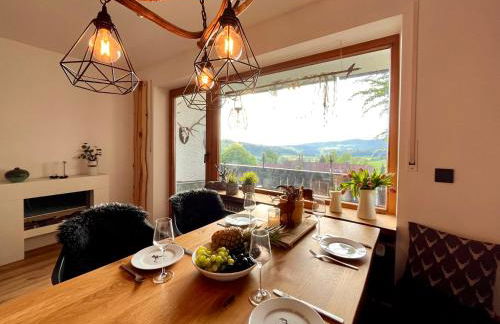 Bergchalet mit Pool und Sauna - Foto 1