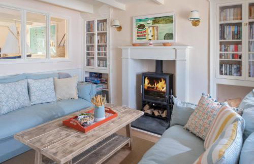 Enchanting Harbourside Cottage with Panoramic Views - Foto 12