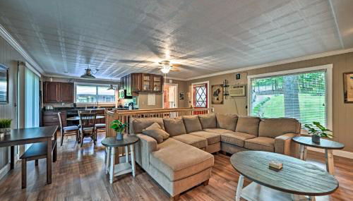 Lake Barkley Home Private Dock, Kayaks, Fire Pit! - Foto 3