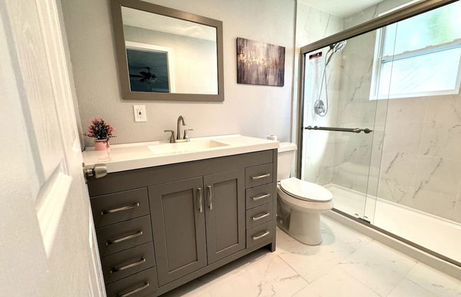 New Fresh House in Seminole Close to Beach - Foto 13