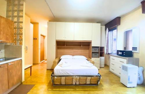 Studio apartment in the University Center - Photo 9