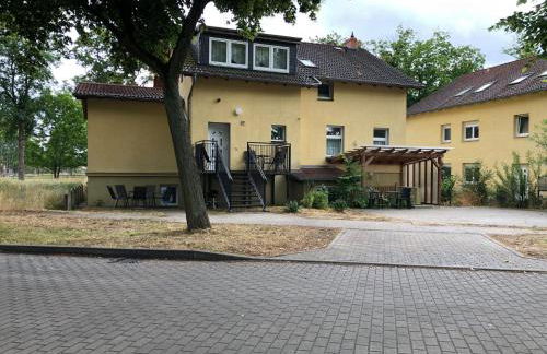 FeWo NAHE Berlin für bis zu 8 Monteure - Foto 1