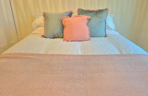 Spacious house with parking in excellent location - Foto 7