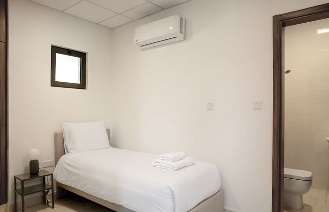 Olala Oasis Homes - Photo 16