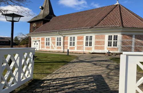 Riverside Retreat with Comfort - Foto 17