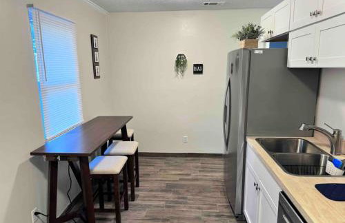 I-95 and Tanger Outlets. Pet Yes - Photo 6