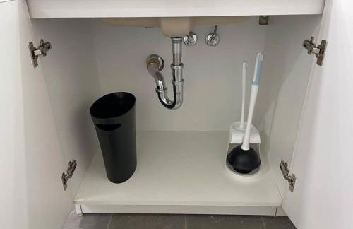 Bright Top Floor-Elevator-Walk Downtown-Laundry - Foto 5