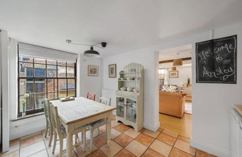 Grade II Listed Cottage in Central Taunton - Photo 21