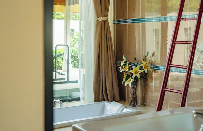 White Monkey Villa - Private Pool & Jacuzzi - Foto 79