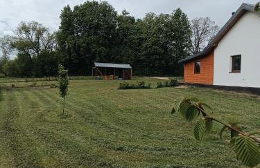 Dom wśród łąk - Foto 2