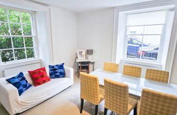 Russel House - 4 Bedroom - The Royal Mile - Photo 29