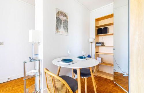 GuestReady - Tranquil city stay near Montparnasse - Foto 8