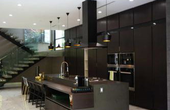 NEW Modern Oasis off Melrose - Rooftop - Pool - Foto 18