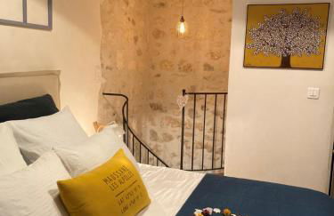 LA PETITE MAISON DE MAUSSANE *** - Foto 5