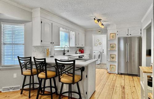 Cozy Home Away From Home - Pet-friendly, King bed - Foto 9