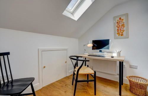 Contemporary Barn Harleston Norfolk - Photo 11