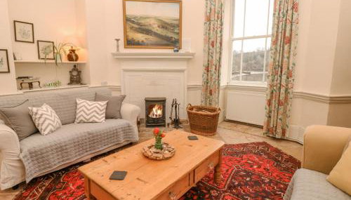 The Bathing House - Photo 2