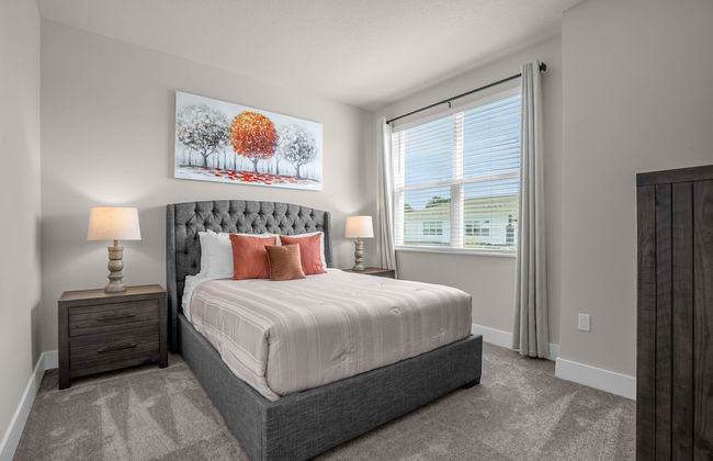 Modern 4BR Family Home With Private Pool - Photo 35