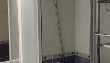 CAPITELLES - Face à la mer et la piscine - front de mer - ref vuail - Photo 4, Shower