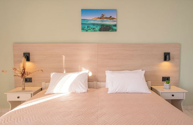 Anthia Apartments - Photo 11