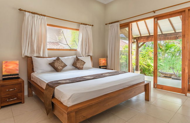 Villa Lotus Kayuputih - Foto 9