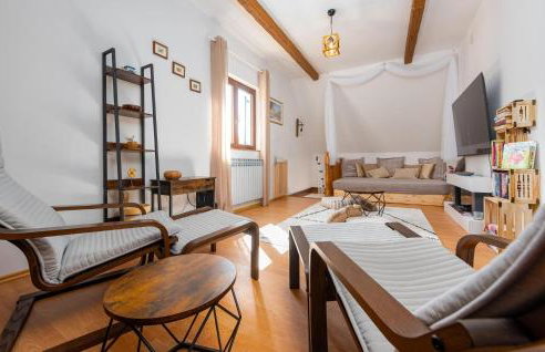 Nice Home In Udbina With House A Panoramic View - Photo 19