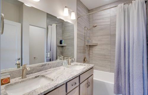 Modern Townhome ~ 3 Mi to Dtwn Grand Junction - Foto 16