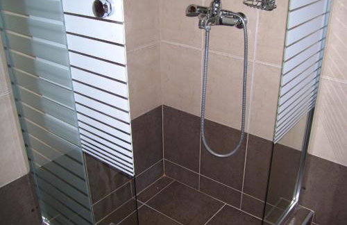 Verginia Studios - Photo 10