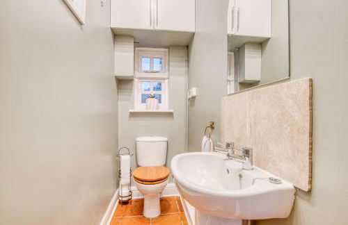 Beautiful Country House with Forest View & Garden - Foto 37