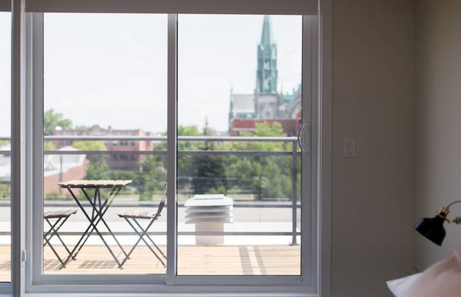 Stunning Split Level 3 BR Little Italy Apartment - Foto 6