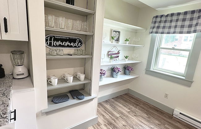 2BR Sunshine Town Condo - Photo 16