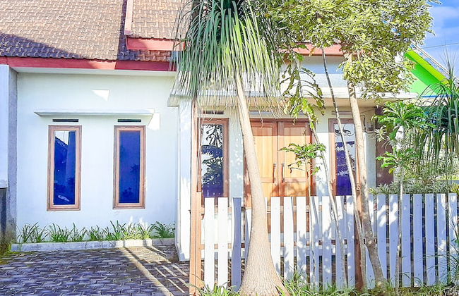 Villa Kebon Jeruk Syariah Malang by ecommerceloka - Foto 16