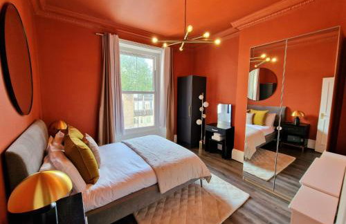 Stylish & Cosy Hyde Park Home by Tube Metro Stations with Elevator - Lift - Foto 18