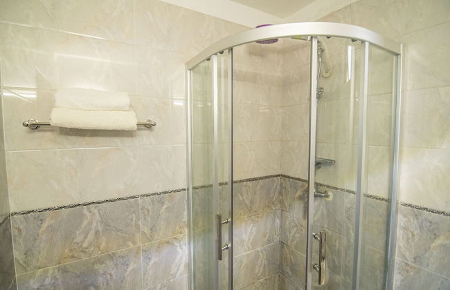 Lux Suites Silver Habor Apartments - Foto 37