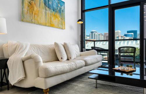 City Views! Luxury King bed gym pool HTub - Foto 10