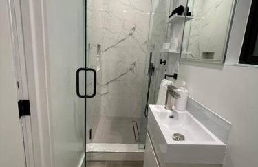 Beach House with Rooftop Jacuzzi - Foto 65