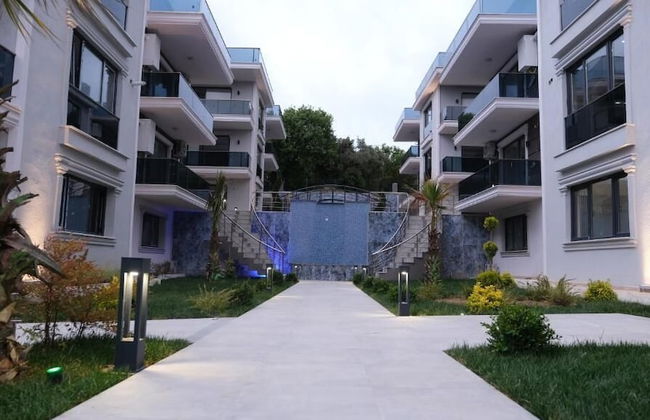 Flower City Suits - Photo 44