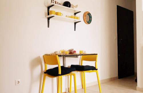 Violet Red Yellow Apartments - Foto 37