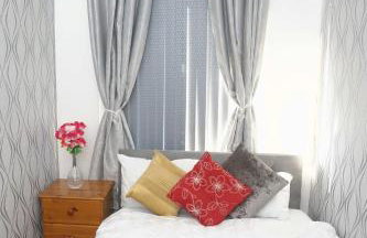 CHEADLE HOUSE HOLIDAYS - Foto 23