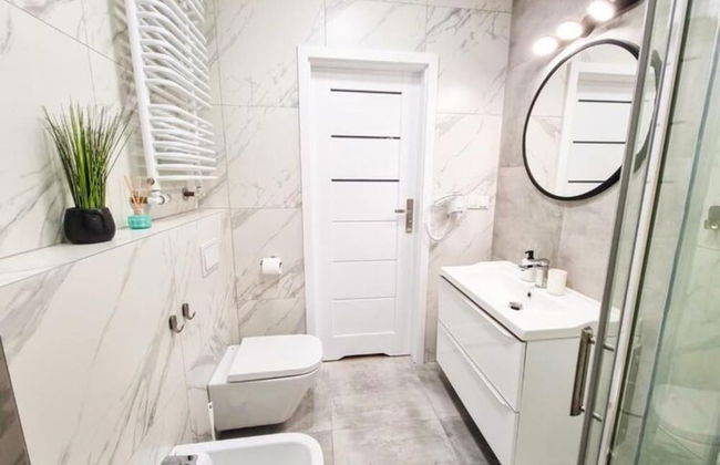 Unique Apartment With a Balcony in Darlowko - Photo 13